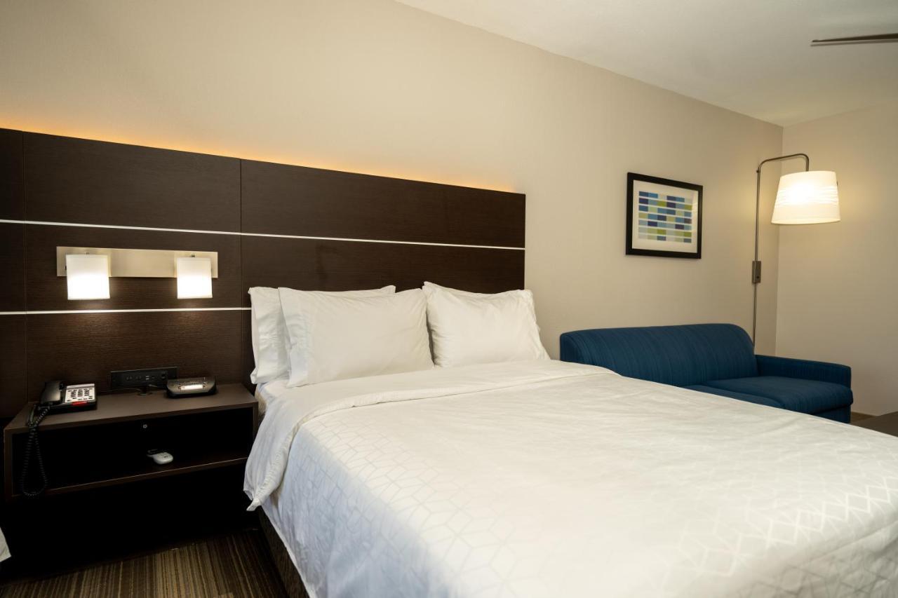 Holiday Inn Express & Suites Deer Park By Ihg Exterior photo