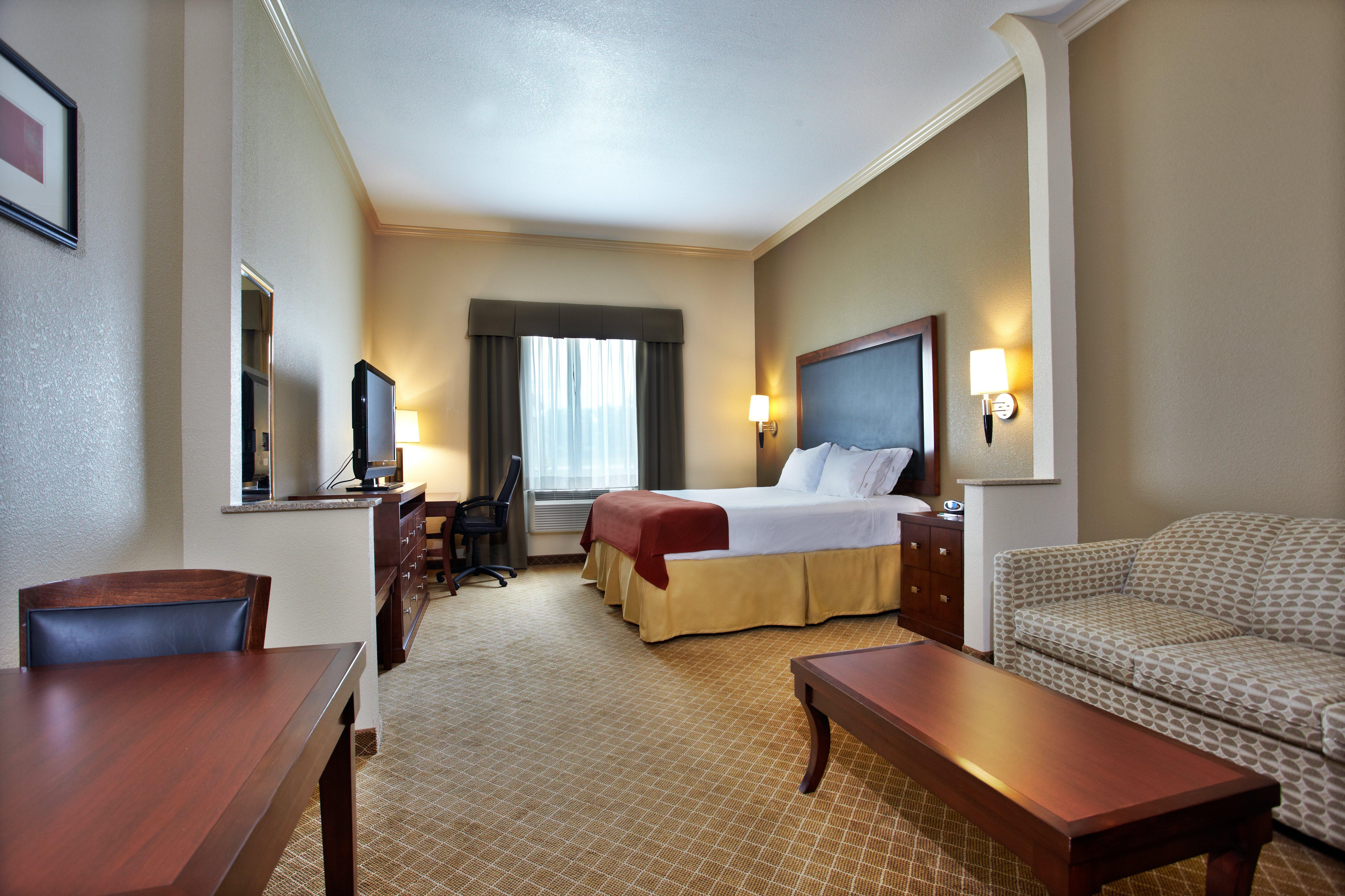 Holiday Inn Express & Suites Deer Park By Ihg Exterior photo