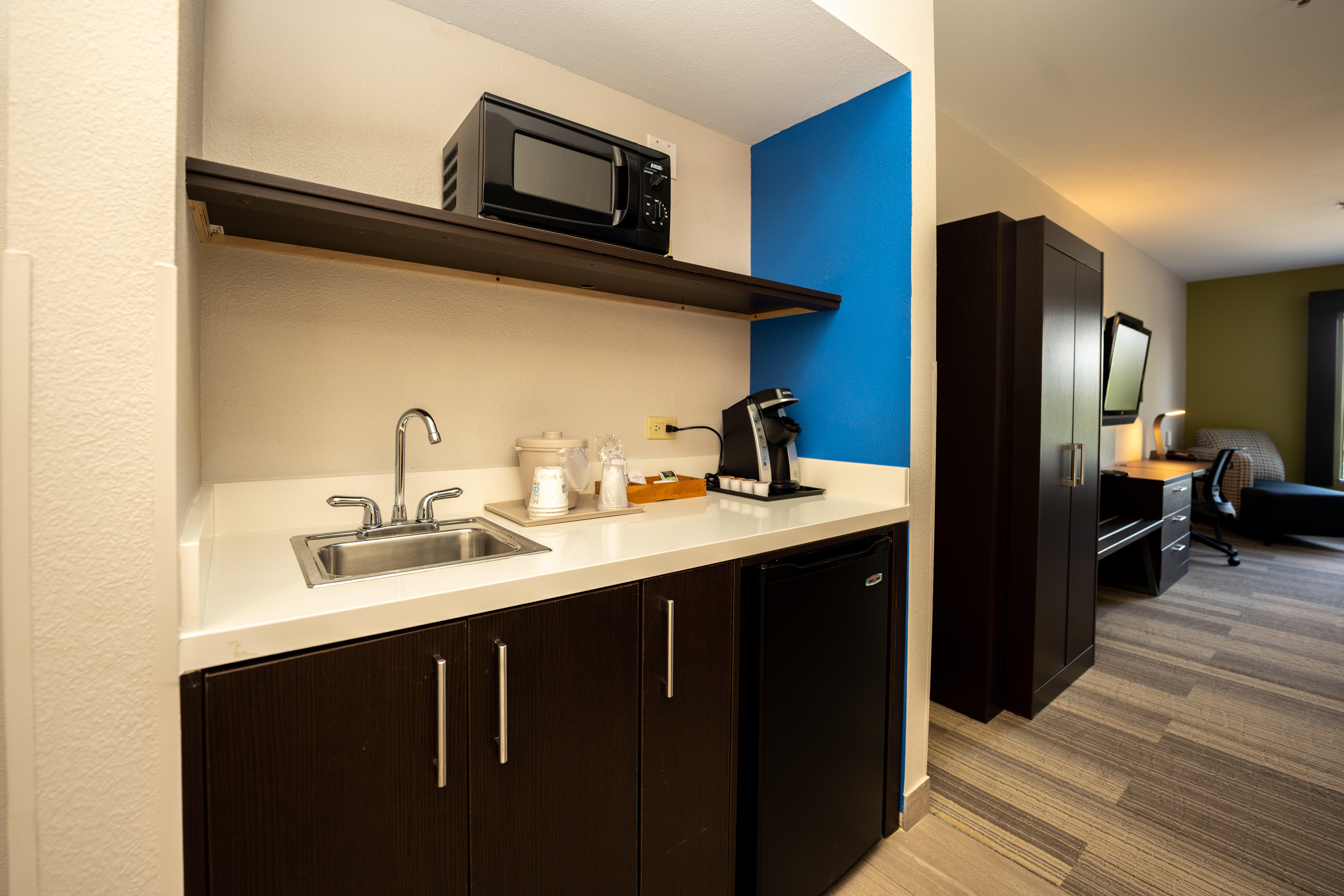 Holiday Inn Express & Suites Deer Park By Ihg Exterior photo