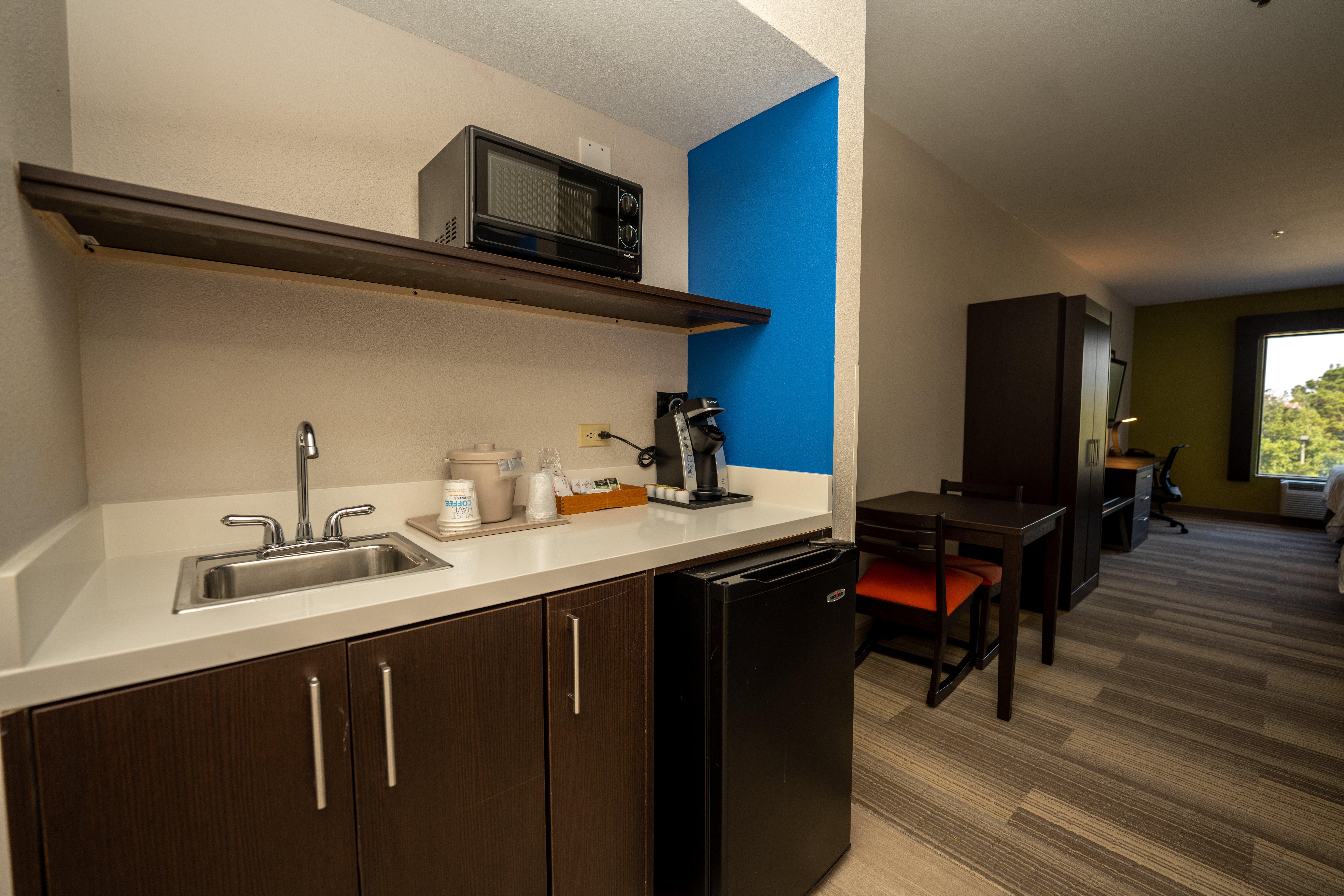 Holiday Inn Express & Suites Deer Park By Ihg Exterior photo