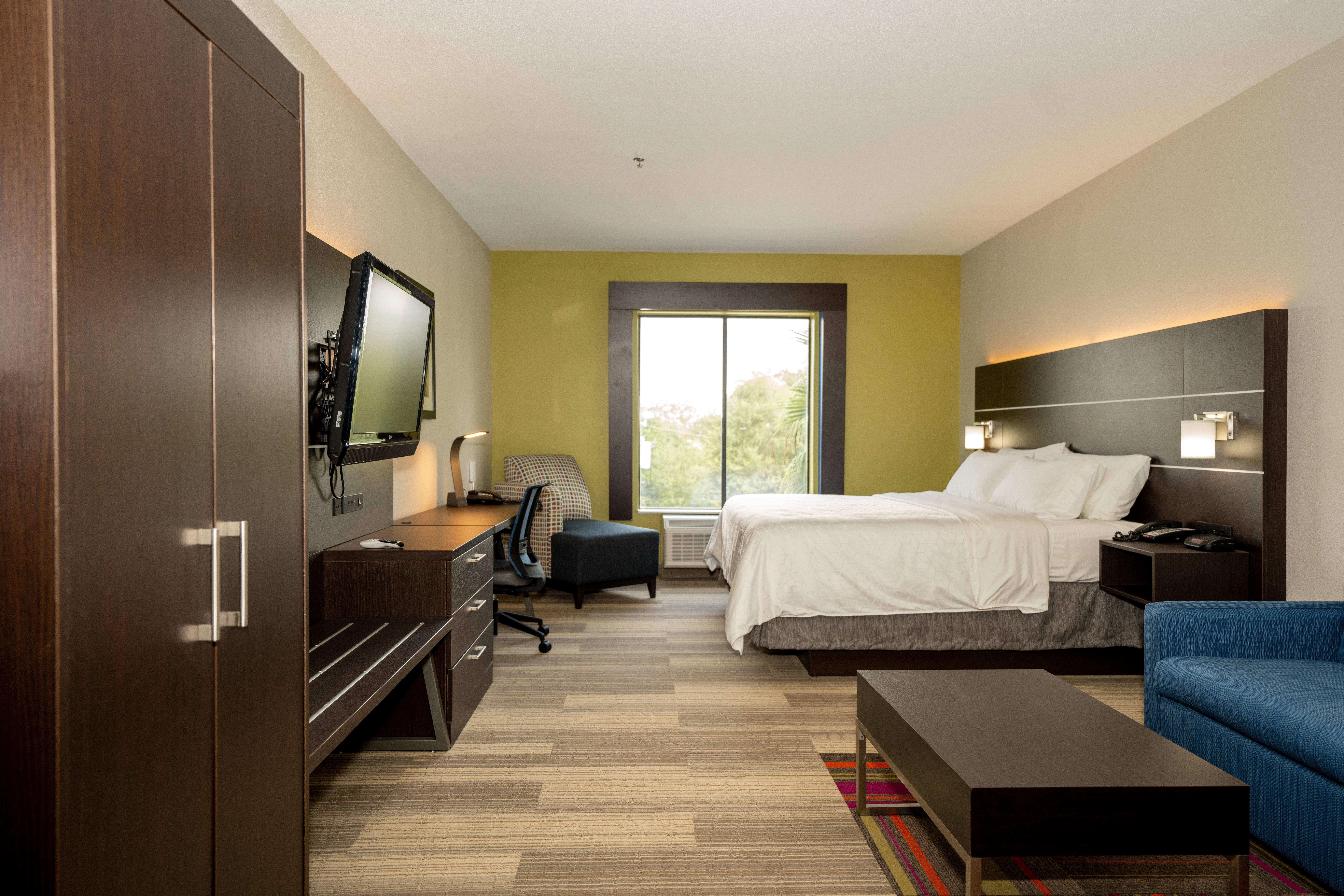 Holiday Inn Express & Suites Deer Park By Ihg Exterior photo