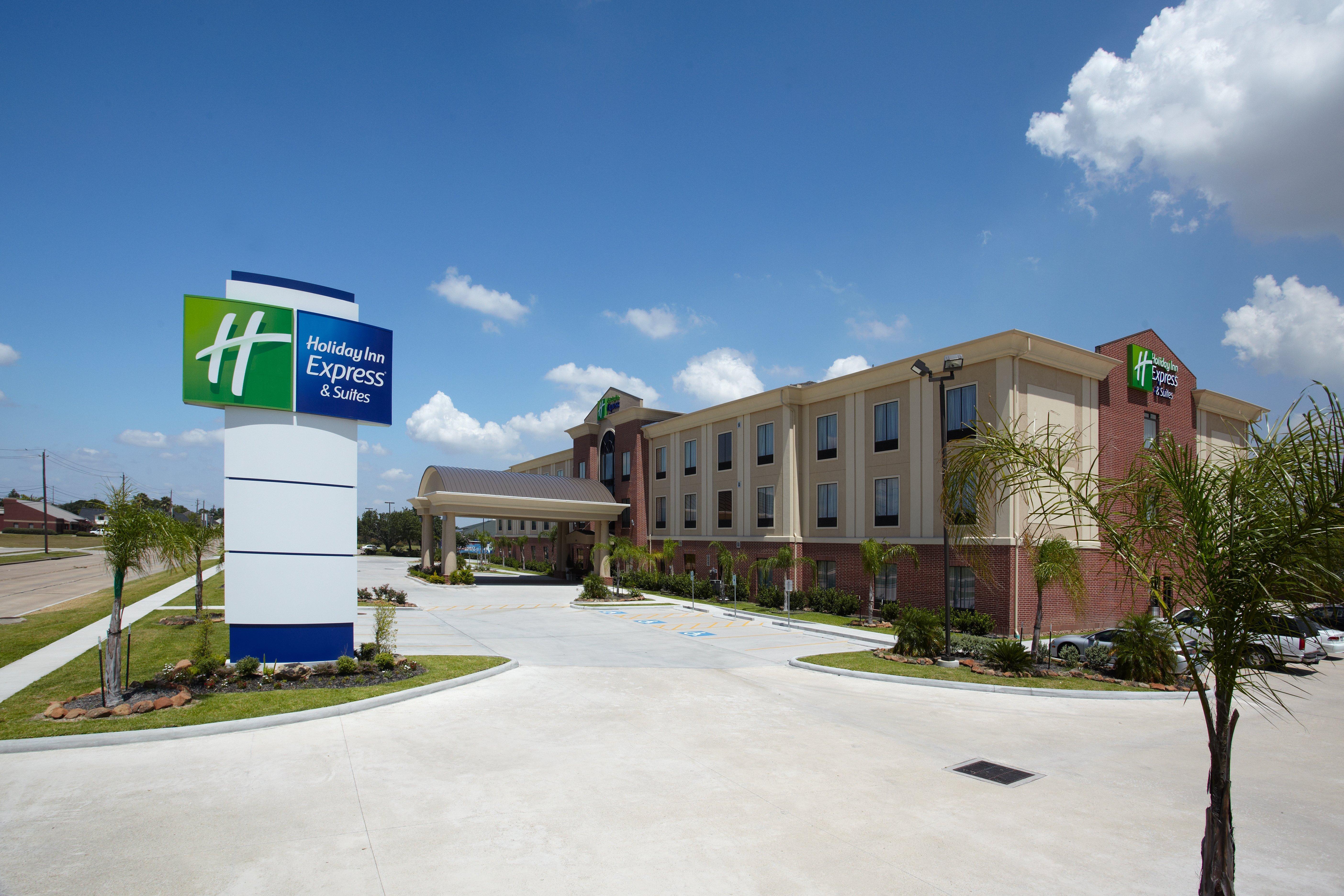 Holiday Inn Express & Suites Deer Park By Ihg Exterior photo